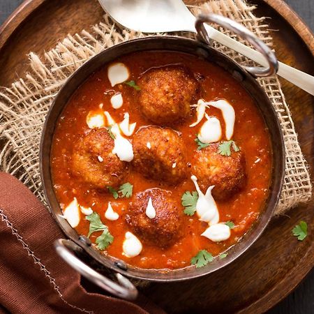 فندق أو واي أو 16910 برينس بالاس تريفِندرم المظهر الخارجي الصورة